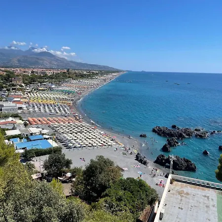 Beautiful, Sunny 70m2, Close To The Sea Scalea